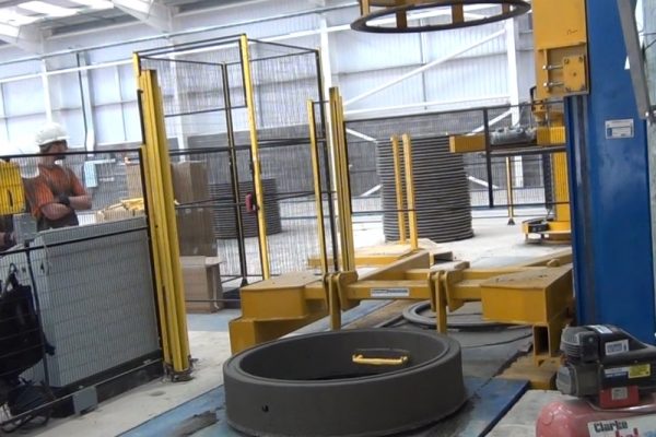 Masterflex CM 160 - pusher from side-2 Masterflex CM 160 pusher from side