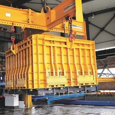Multicast product uploaded on crane