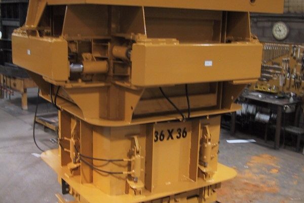 HawkeyePedershaab catch basin mold equipment