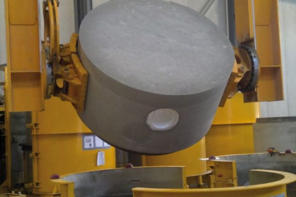 E- lifting and turning clamp_cmyk E- lifting and turning clamp_cmyk