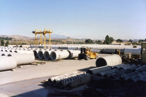 Pressure pipes