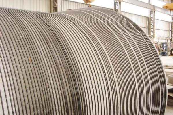 steel wire wrapped around core_1