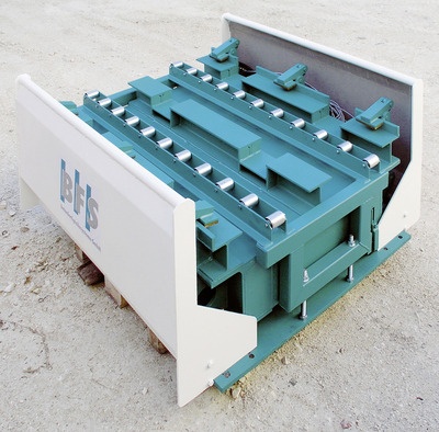 Filling-Station-Vibration-Table-Prima-Fit